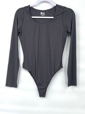 HYZ NWOT gray smoothing scoop neck athletic bodysuit